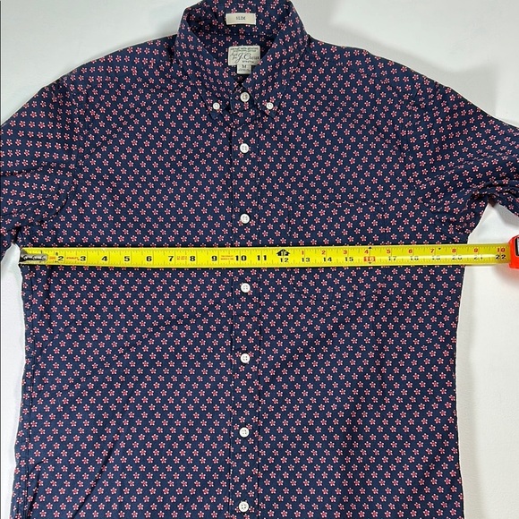 J.Crew Navy and Pink Floral Slim Fit Button Down Shirt - Medium - Picture 5 of 11